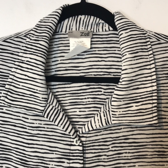 Mix Stripes made in Canada tunic buttons shirt - Picture 2 of 8